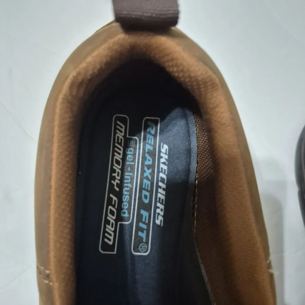 Skechers Relaxed Fit Glides Docklands 64503 Men’s Size 12 Brown Leather Loafers